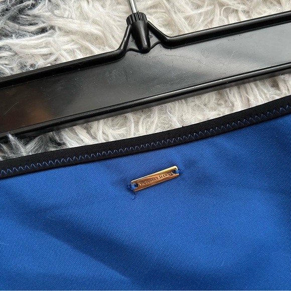 Victoria’s Secret Archives Surf Scuba Strappy Cheeky Bikini Bottom - Picture 3 of 5